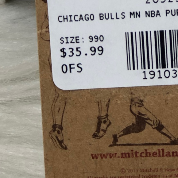 Chicago Bulls Mitchell & Ness NBA Chrome Brim Hat - Picture 3 of 8